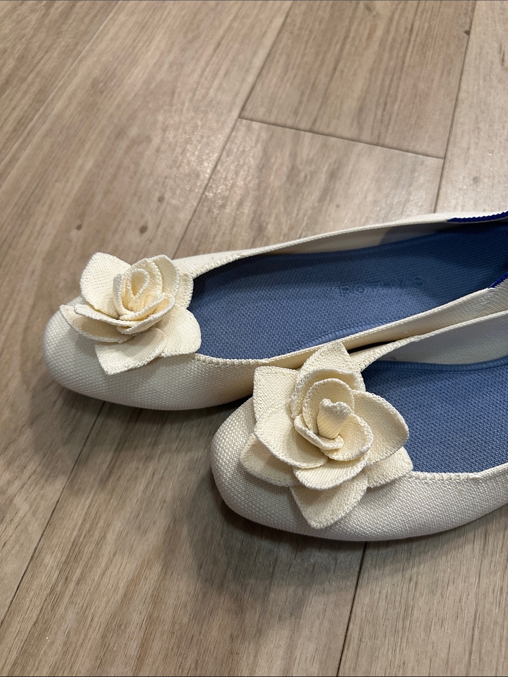 New! Rothy’s The Petal Square Flats in White NWOB 11 - Picture 5 of 9